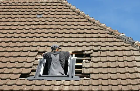 Pose de velux - Saint-Forgeux